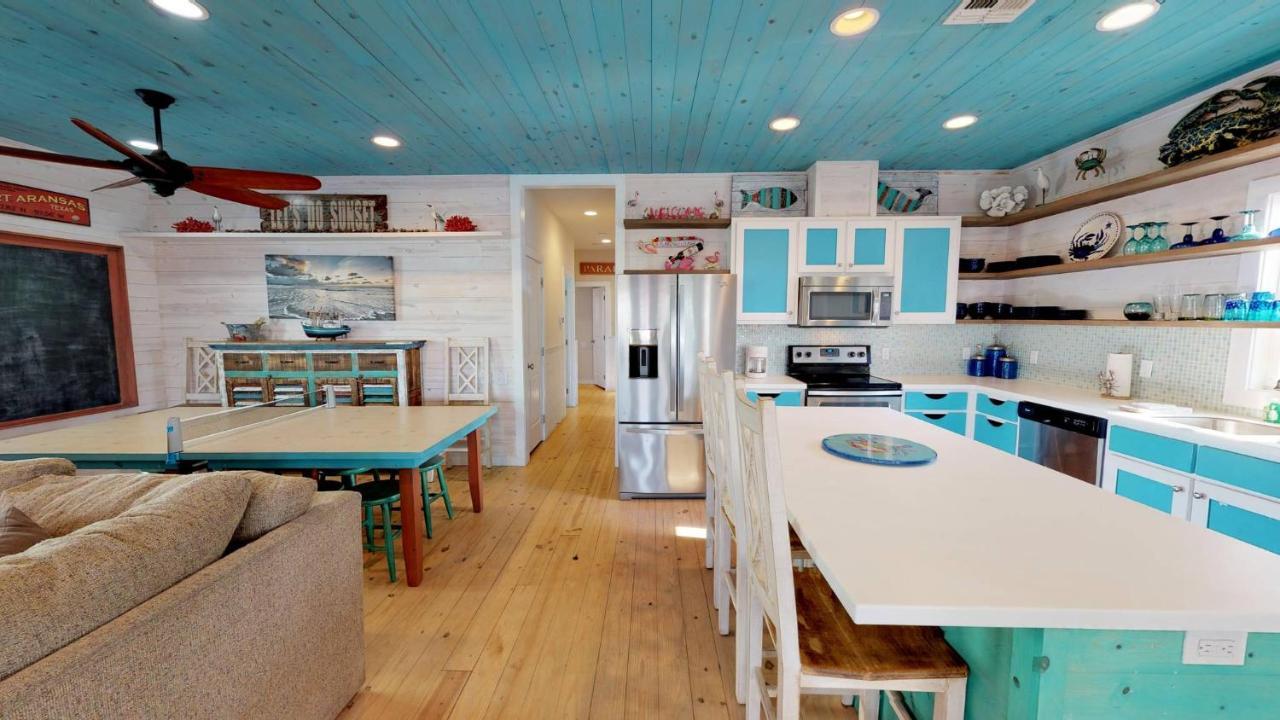 Ov30 Beach Home On Stilts, Indoor Tiki Bar, Ping Pong Table, Shared Pool, Near Beach Port Aransas Exterior photo