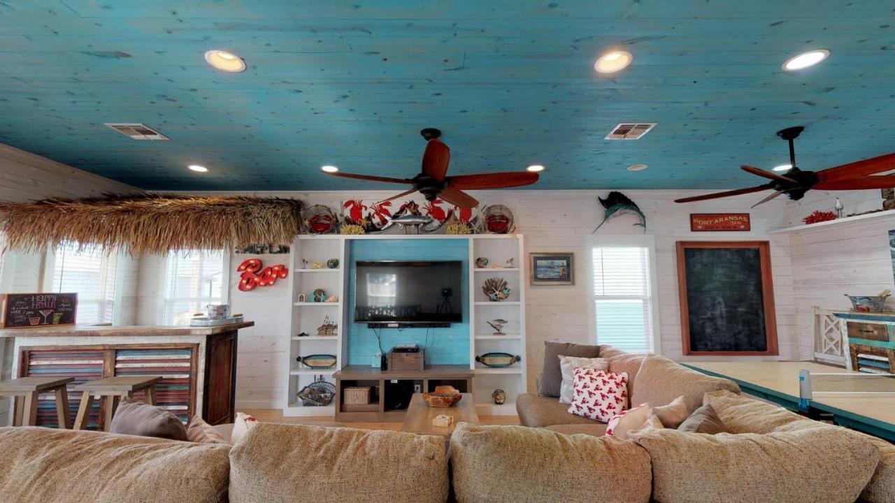 Ov30 Beach Home On Stilts, Indoor Tiki Bar, Ping Pong Table, Shared Pool, Near Beach Port Aransas Exterior photo